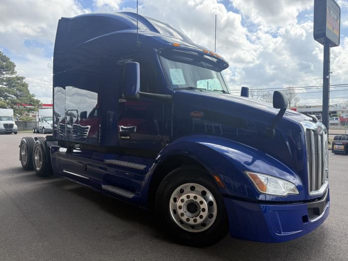 2022 Peterbilt 579-5