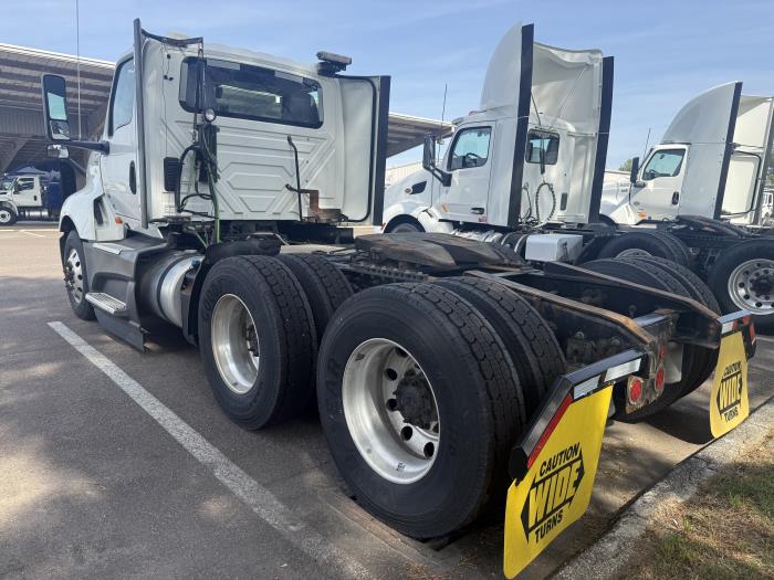 2021 International LT625-3