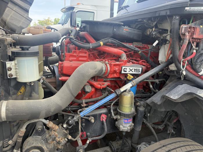 2021 International LT625-13