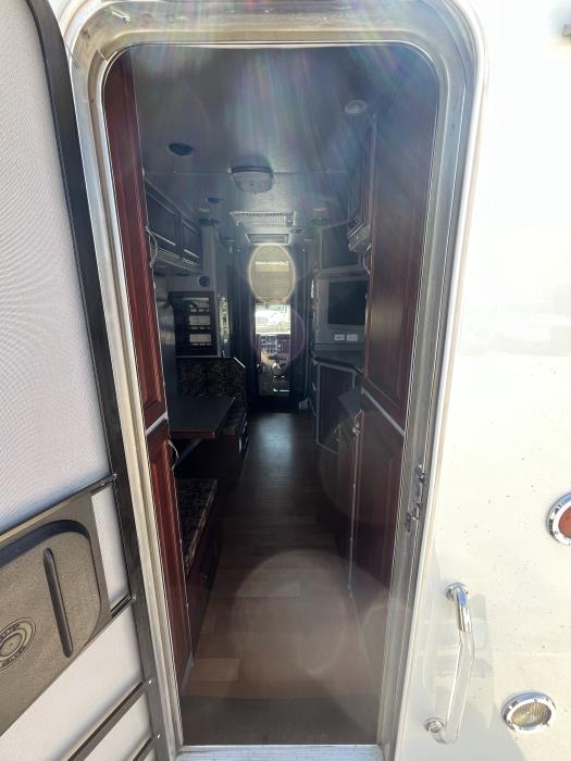 2015 Peterbilt 579-24