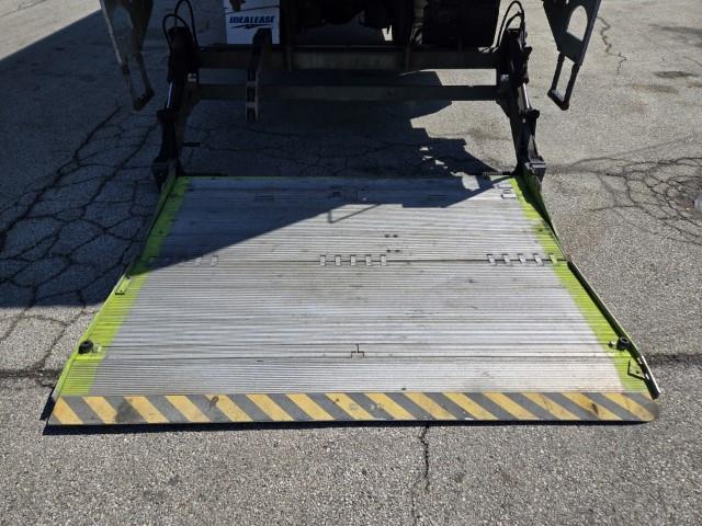 2019 International 4300-17