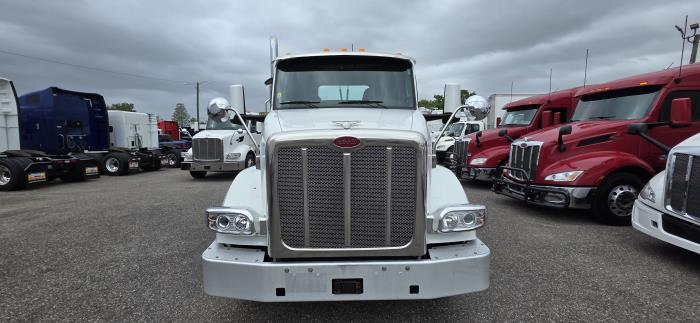 2023 Peterbilt 567-7