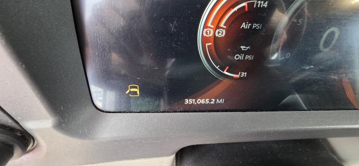 2023 Peterbilt 567-14