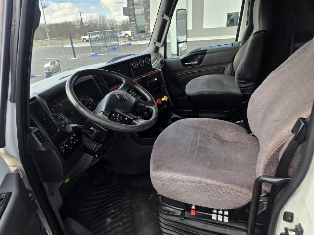 2022 International LT625-7