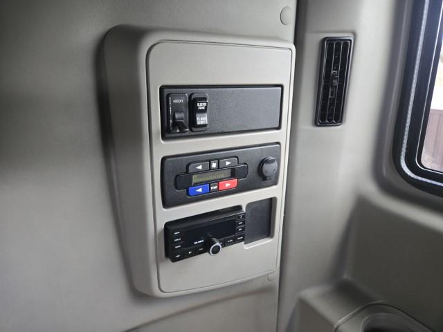 2022 International LT625-18