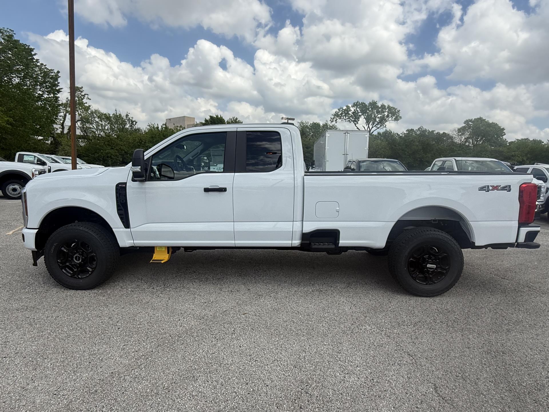 New 2026 Ford F-350 - photo 17