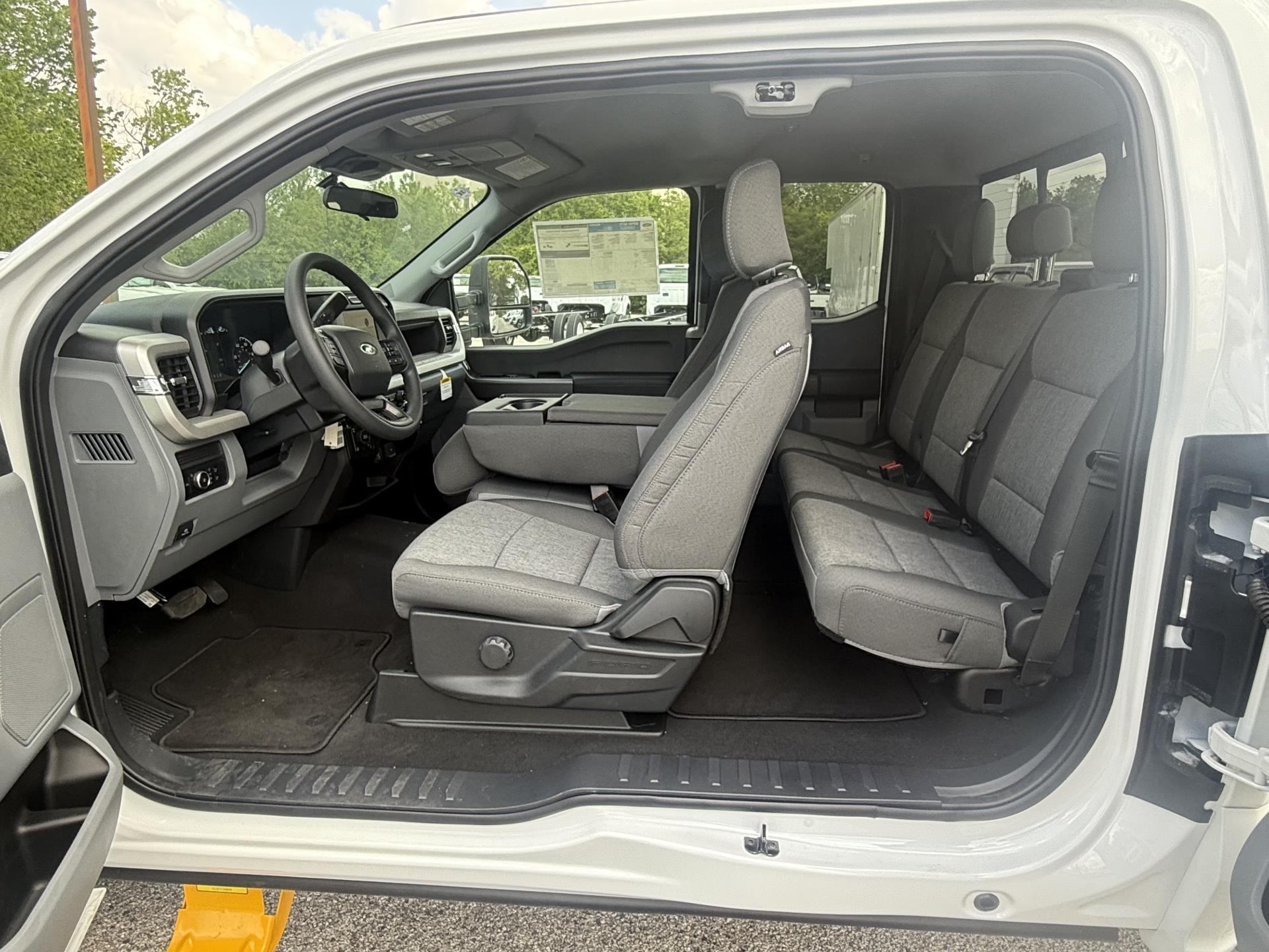 New 2026 Ford F-350 - photo 10