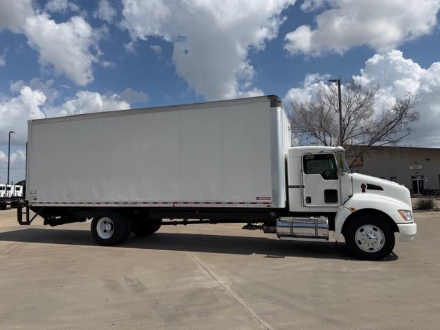 2022 Kenworth T270-7