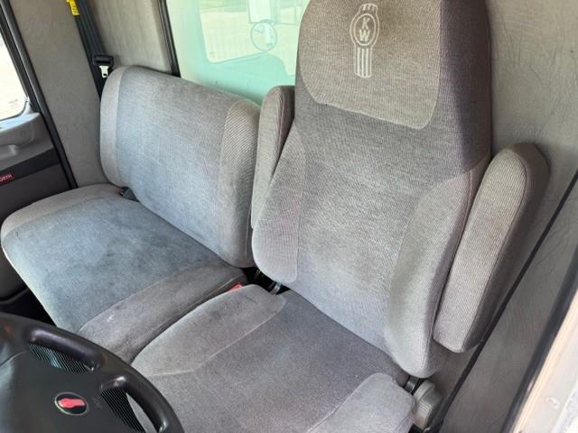 2022 Kenworth T270-18