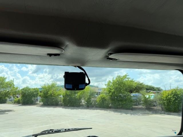 2022 Kenworth T270-22