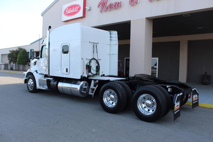 2022 Peterbilt 567-3