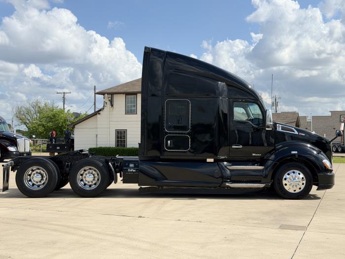 2022 Kenworth T680-3