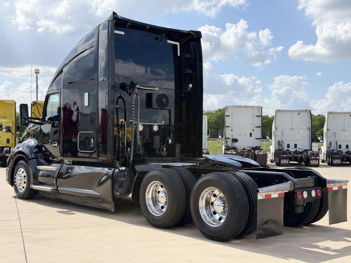2022 Kenworth T680-6