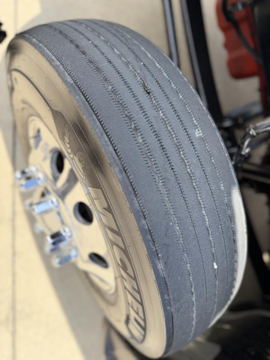 2022 Kenworth T680-17