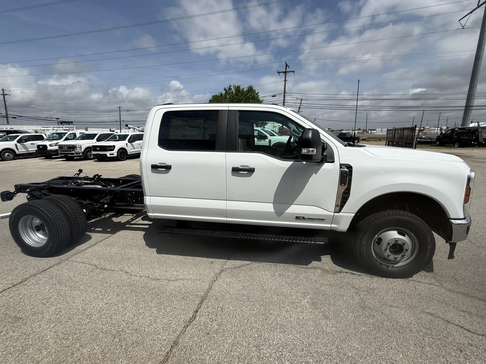 New 2026 Ford F-350 - photo 8