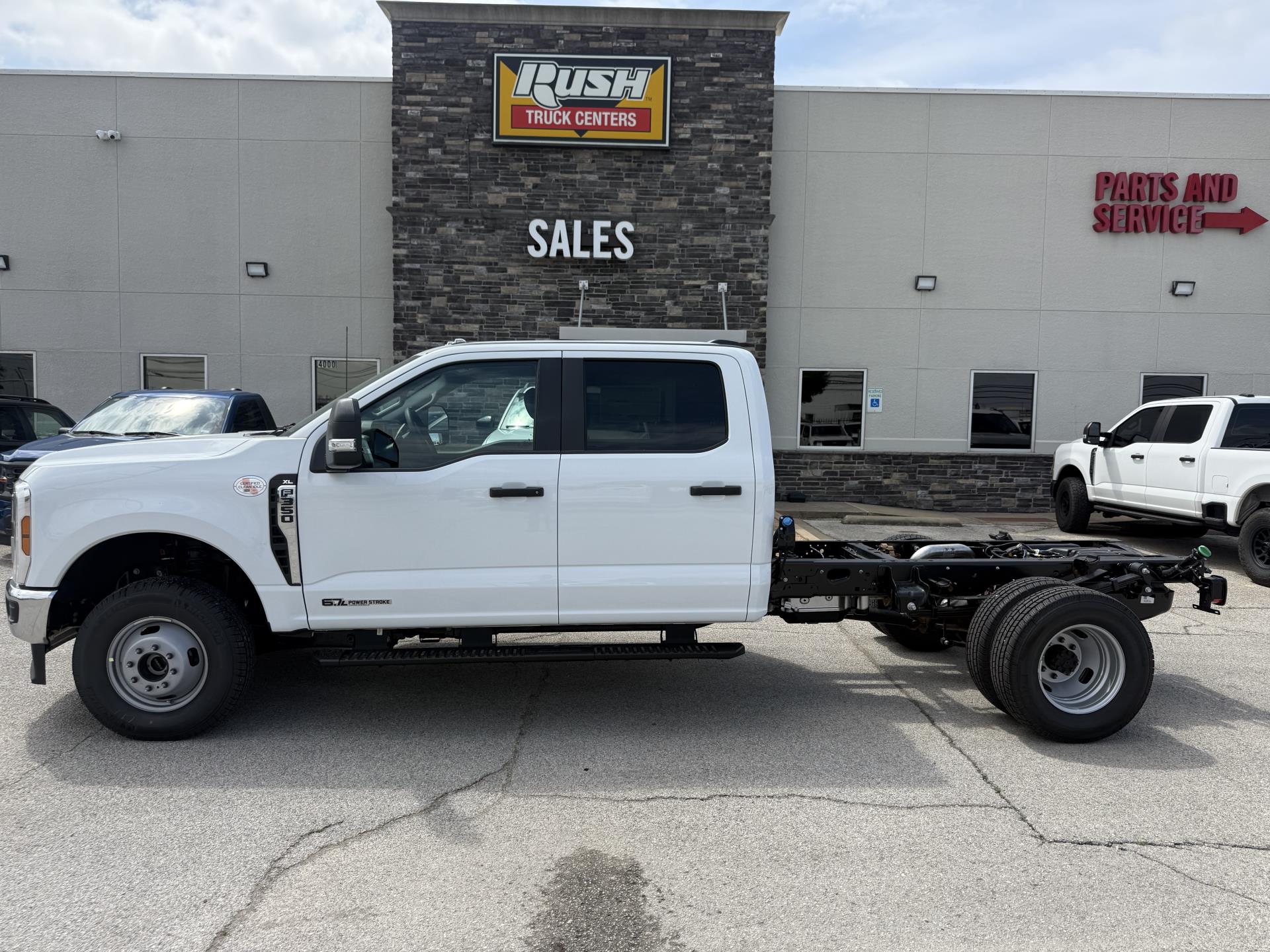 New 2026 Ford F-350 - photo 5