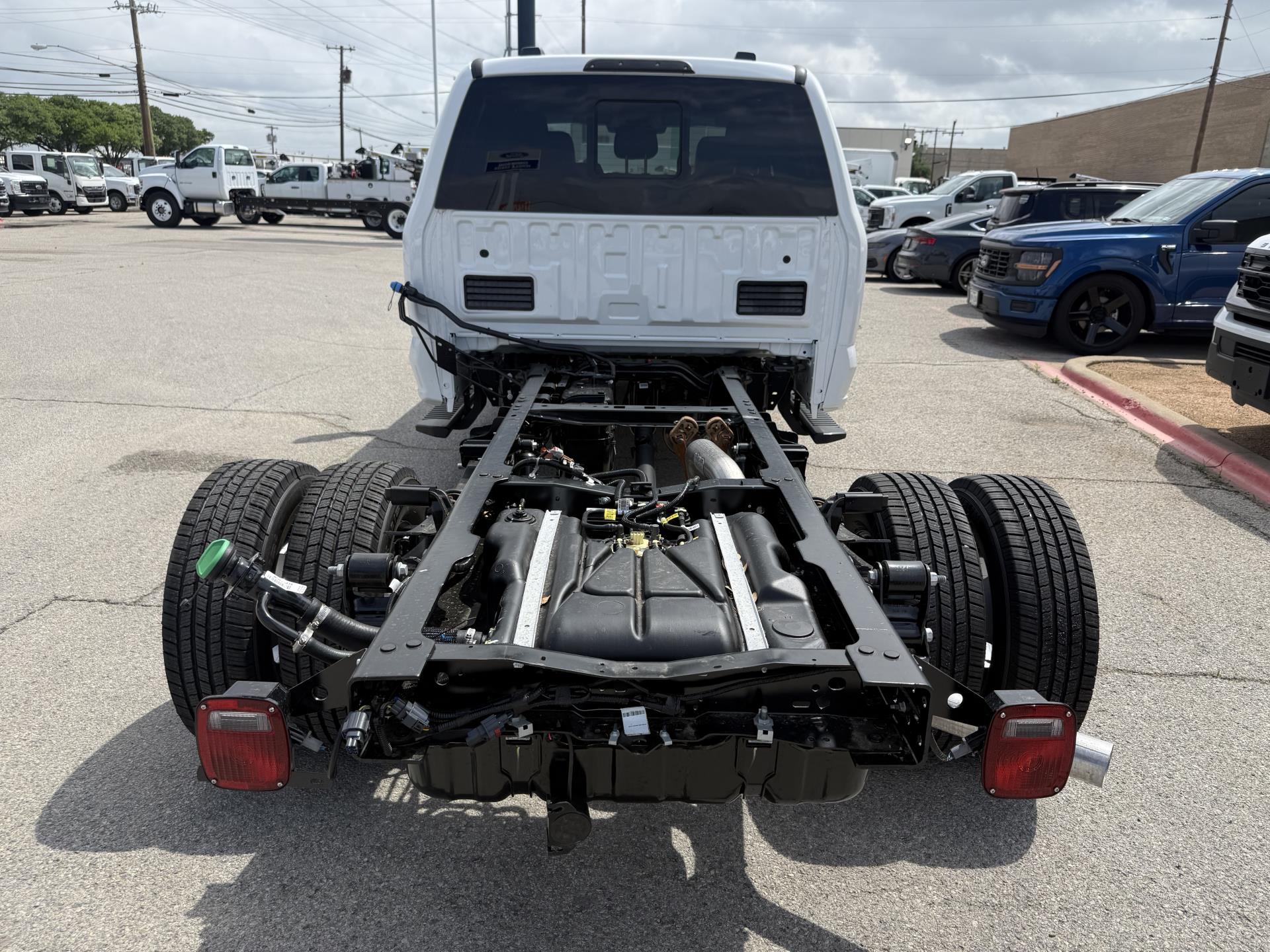 New 2026 Ford F-350 - photo 7