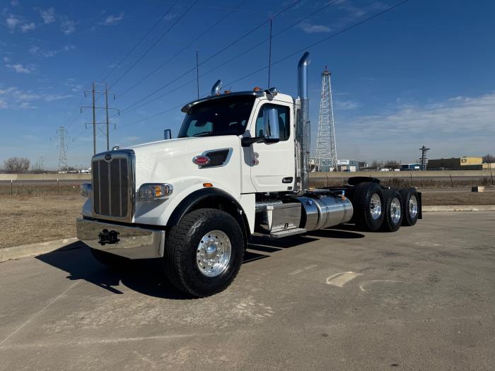 2027 Peterbilt 567-1