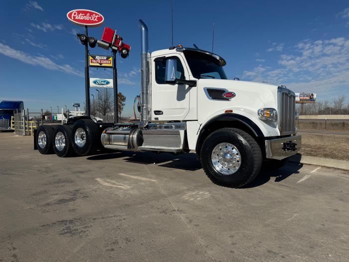 2027 Peterbilt 567-4