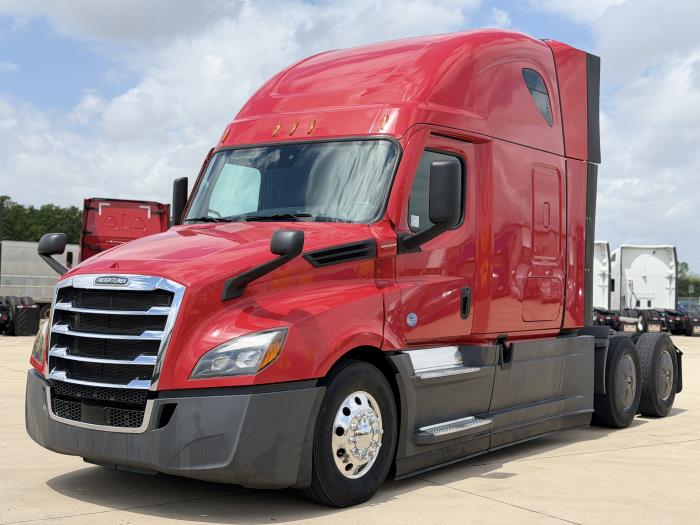 2023 Freightliner Cascadia-0