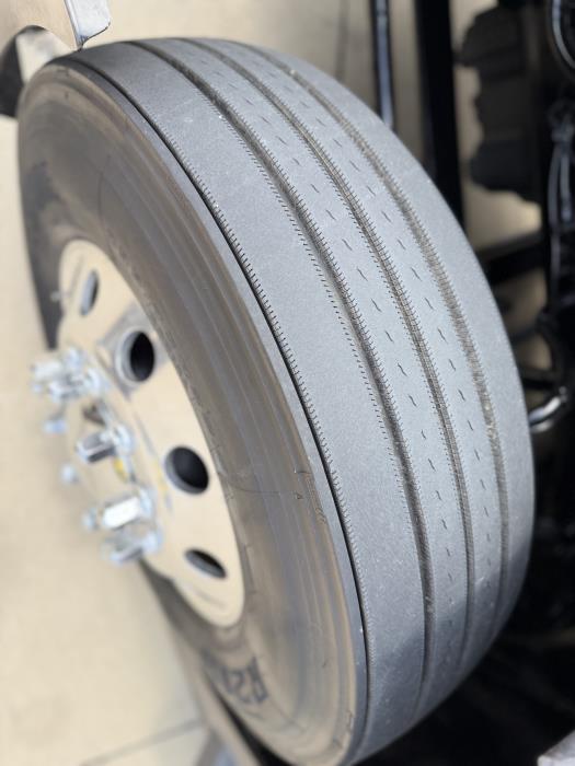 2023 Freightliner Cascadia-13