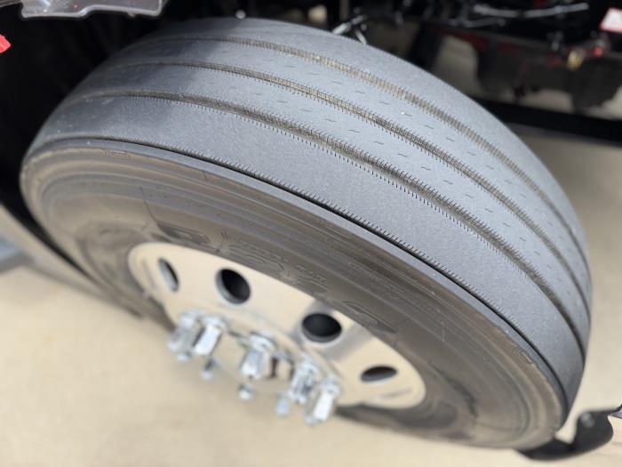 2023 Freightliner Cascadia-16