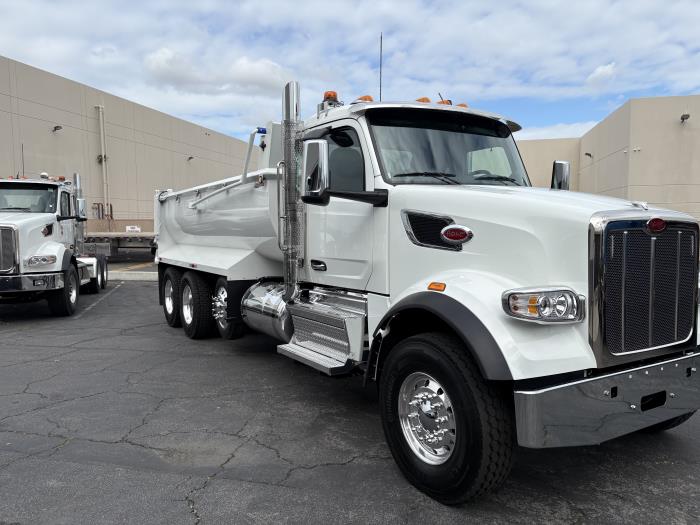 2027 Peterbilt 567-3