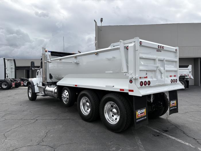 2027 Peterbilt 567-8