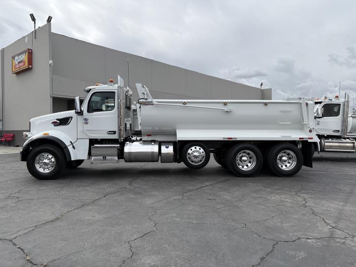 2027 Peterbilt 567-9