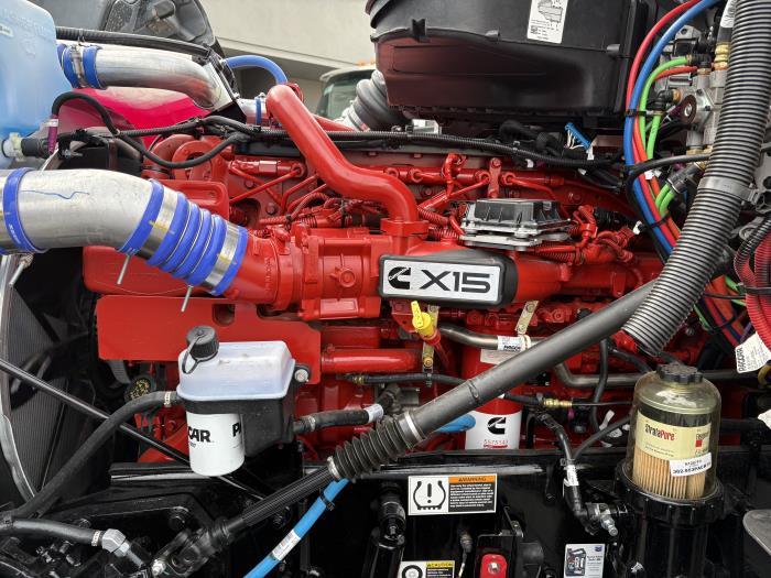 2027 Peterbilt 567-11