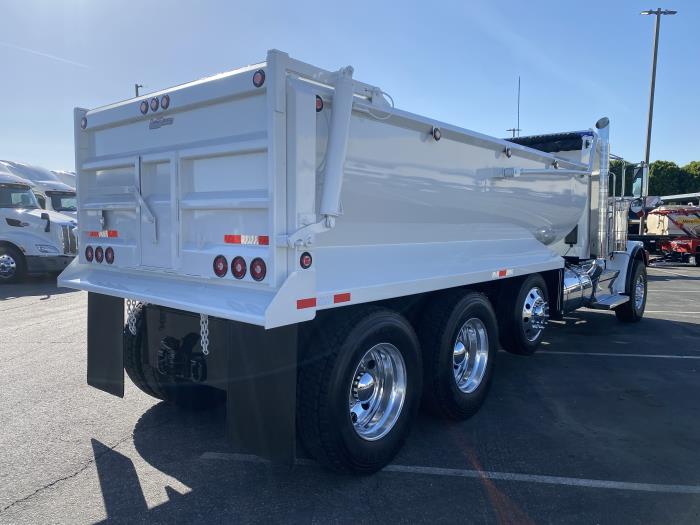 2027 Peterbilt 589-5