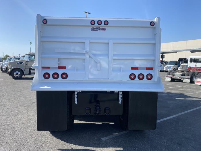 2027 Peterbilt 589-6