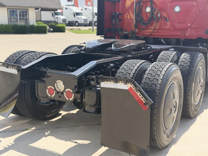 2023 Freightliner Cascadia-11