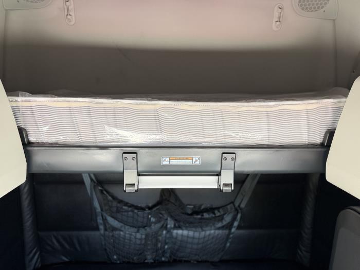 2023 Freightliner Cascadia-23