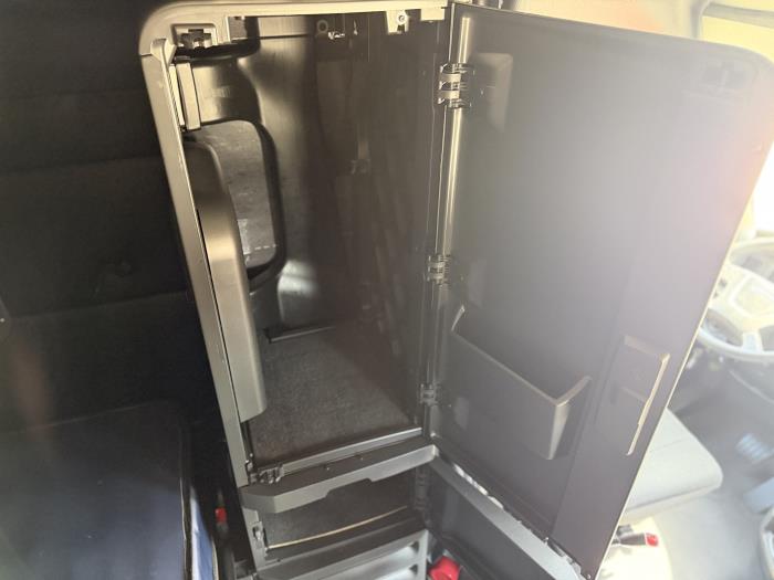 2023 Freightliner Cascadia-28