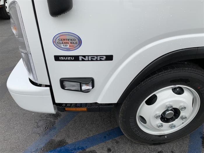 2026 Isuzu NRR-10