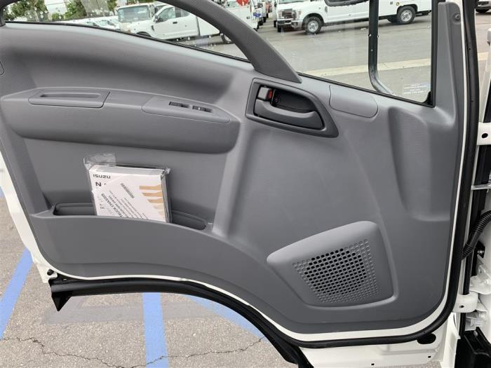 2026 Isuzu NRR-11