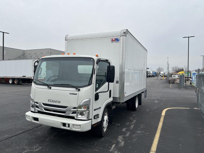 2025 Isuzu NPR-HD-2