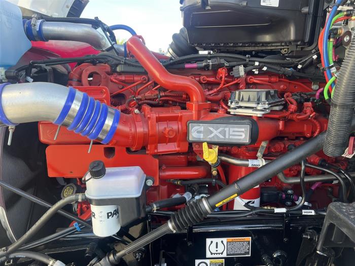 2027 Peterbilt 567-13