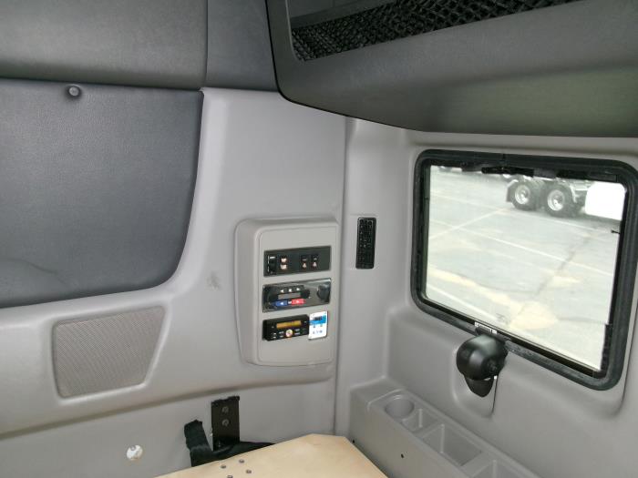 2019 International LT625-7