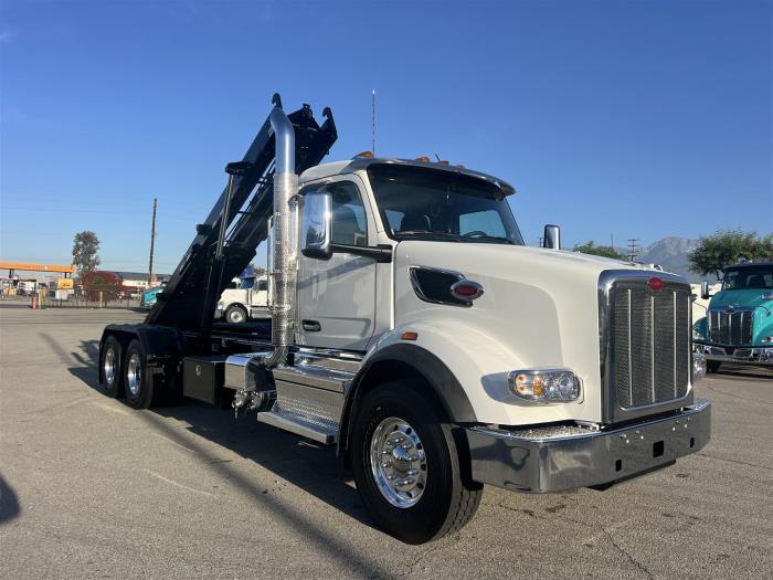 2027 Peterbilt 567-23