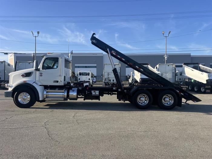 2027 Peterbilt 567-25