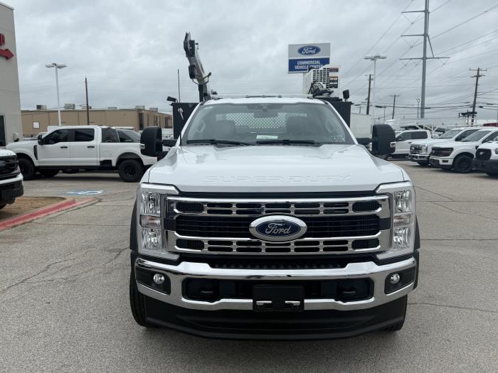 2026 Ford F-550-8