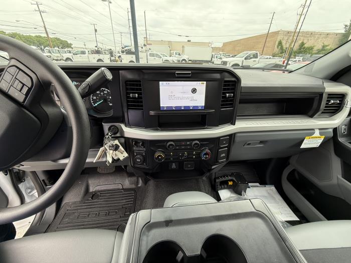 2026 Ford F-550-14
