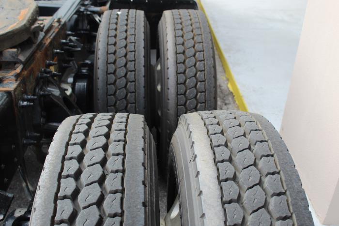 2020 Peterbilt 579-5