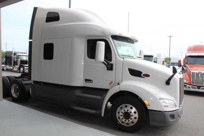2020 Peterbilt 579-6
