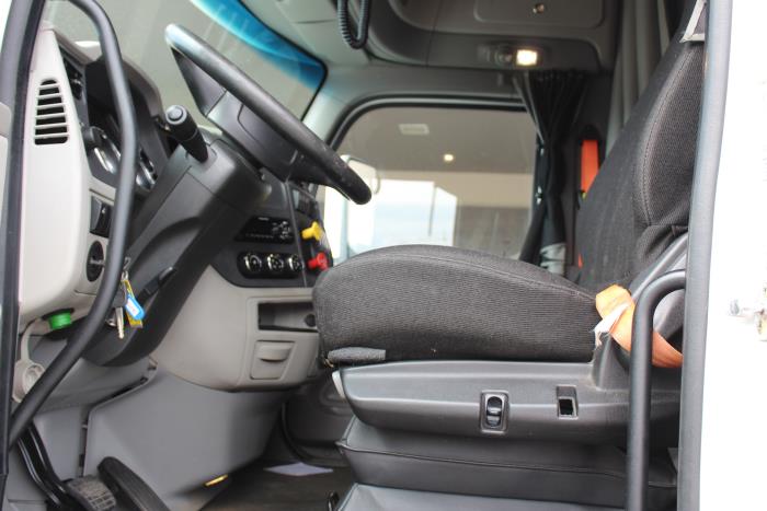 2020 Peterbilt 579-7