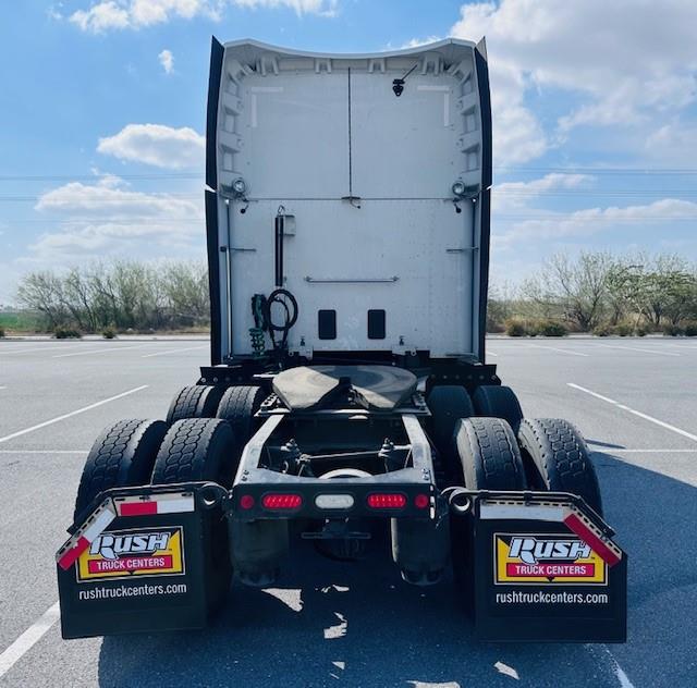 2021 Peterbilt 579-5