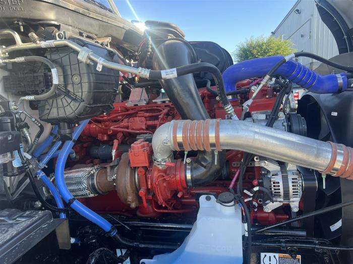 2027 Peterbilt 579-11