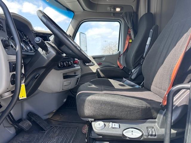 2021 Peterbilt 579-9